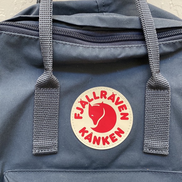 FJALLRAVEN KANKEN GRAPHITE GRAY FULL SIZE BACKPACK - Picture 6 of 10